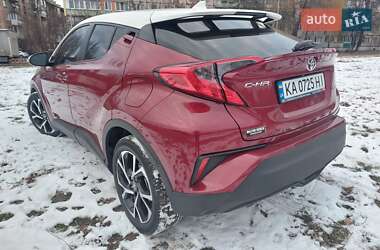 Позашляховик / Кросовер Toyota C-HR 2018 в Києві