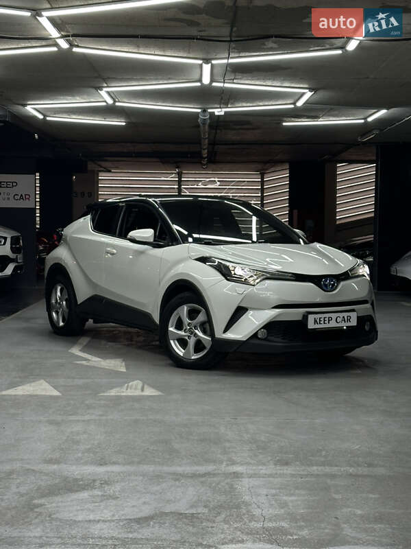 Позашляховик / Кросовер Toyota C-HR 2017 в Одесі