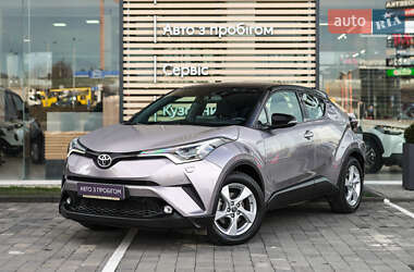 Внедорожник / Кроссовер Toyota C-HR 2018 в Львове