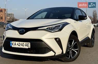 Позашляховик / Кросовер Toyota C-HR 2019 в Києві