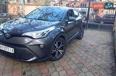 Внедорожник / Кроссовер Toyota C-HR 2020 в Мукачево