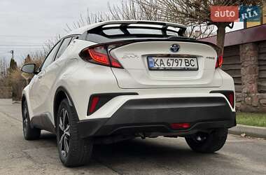 Позашляховик / Кросовер Toyota C-HR 2020 в Києві