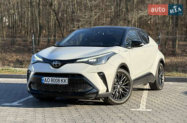 Внедорожник / Кроссовер Toyota C-HR 2021 в 