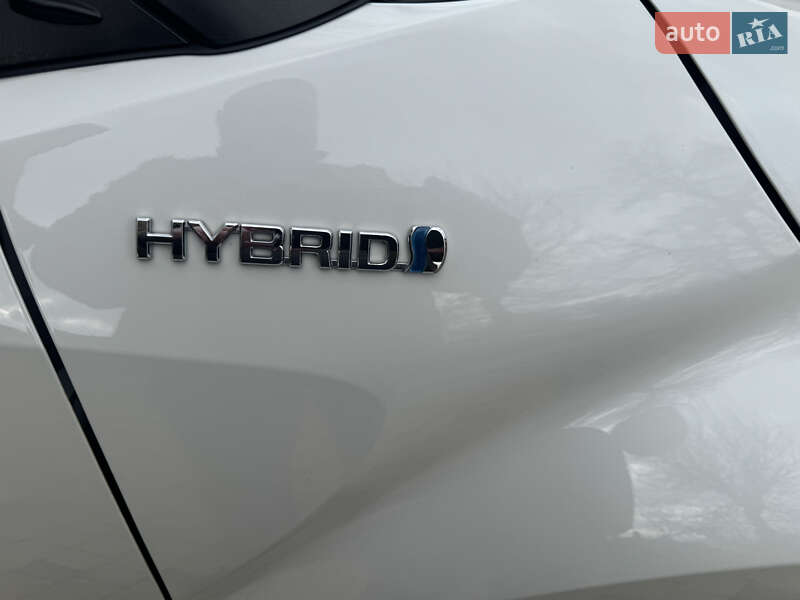 Позашляховик / Кросовер Toyota C-HR 2018 в Одесі