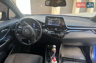 Позашляховик / Кросовер Toyota C-HR 2019 в Щасливе