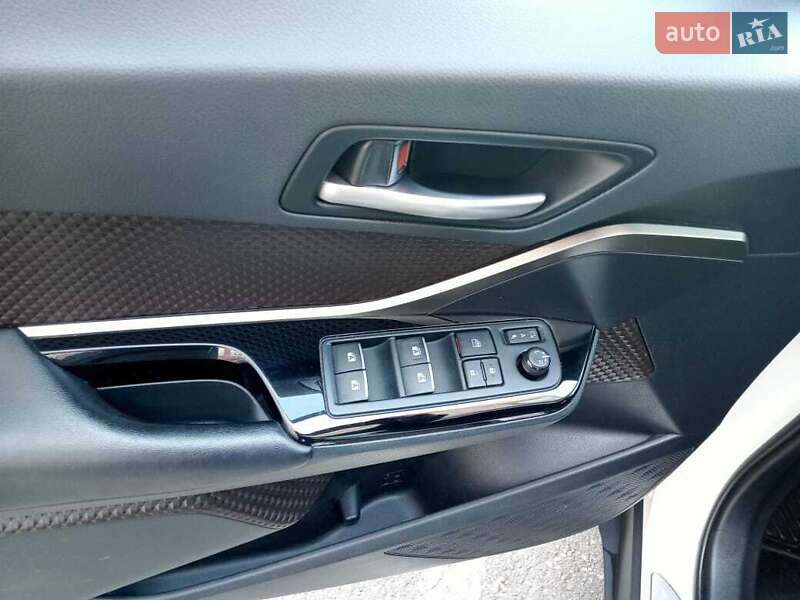 Позашляховик / Кросовер Toyota C-HR 2019 в Одесі