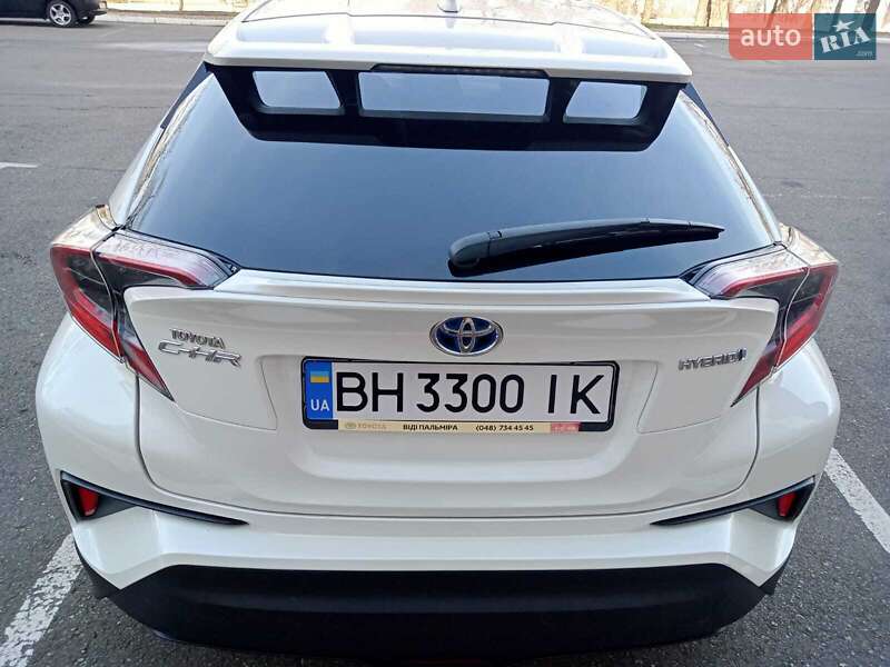 Позашляховик / Кросовер Toyota C-HR 2019 в Одесі