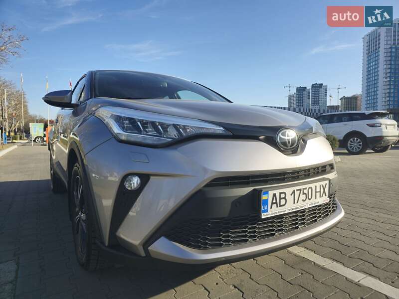 Позашляховик / Кросовер Toyota C-HR 2020 в Одесі