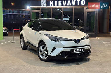 Toyota C-HR 2019