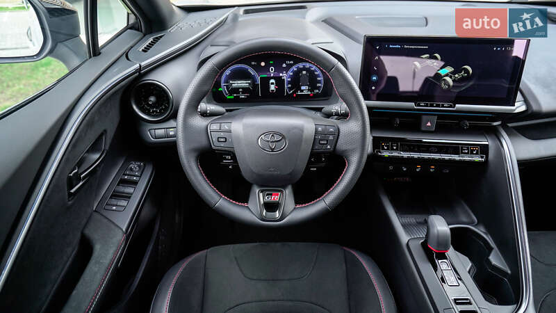 Внедорожник / Кроссовер Toyota C-HR 2023 в Львове