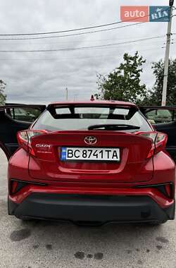 Toyota C-HR 2020 Toyota C-HR 2020
