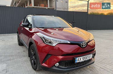 Позашляховик / Кросовер Toyota C-HR 2016 в Харкові