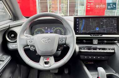 Внедорожник / Кроссовер Toyota C-HR 2023 в 