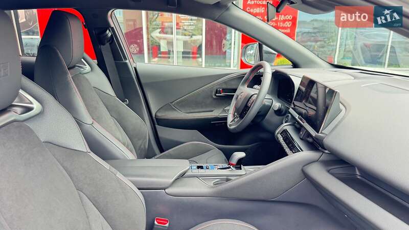Внедорожник / Кроссовер Toyota C-HR 2023 в Ивано-Франковске