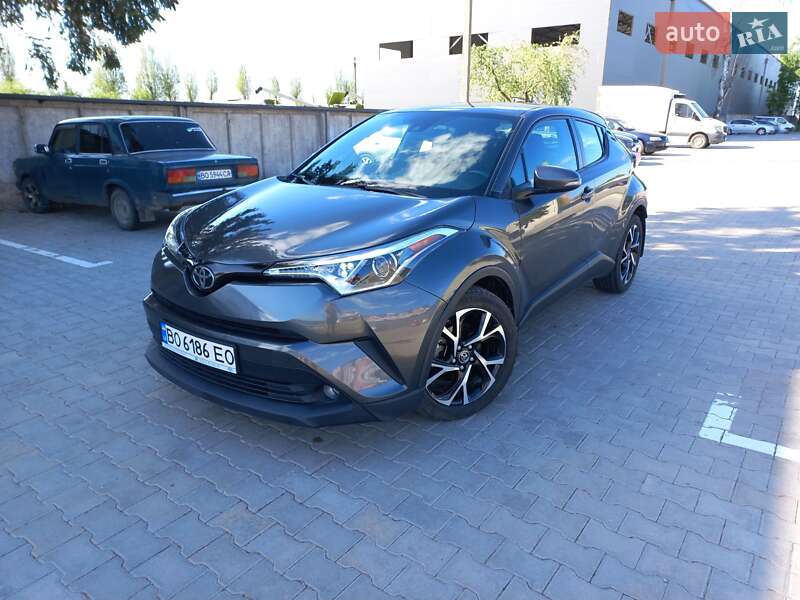 Toyota C-HR 2017