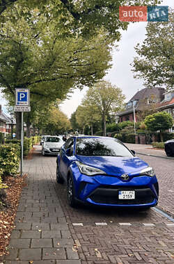 Toyota C-HR 2021 Toyota C-HR 2021