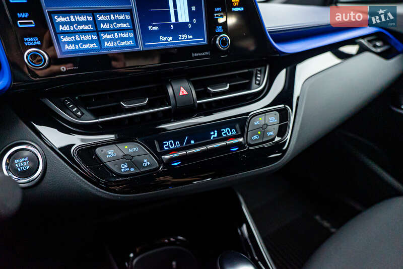 Внедорожник / Кроссовер Toyota C-HR 2020 в Киеве