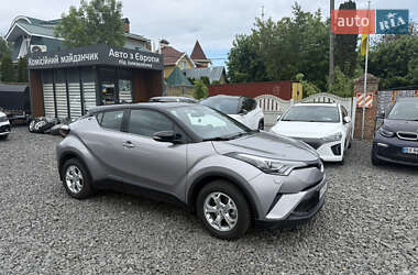 Toyota C-HR 2016 Toyota C-HR 2016