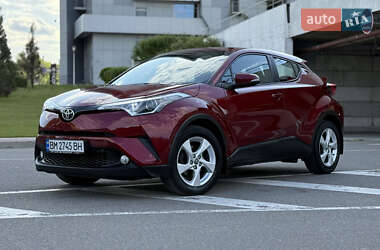 Позашляховик / Кросовер Toyota C-HR 2016 в 