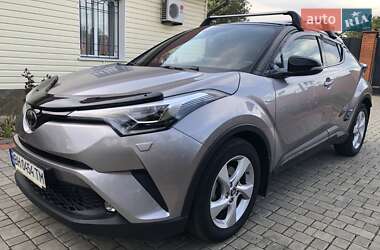 Позашляховик / Кросовер Toyota C-HR 2018 в Одесі