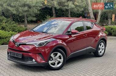 Внедорожник / Кроссовер Toyota C-HR 2018 в Одессе