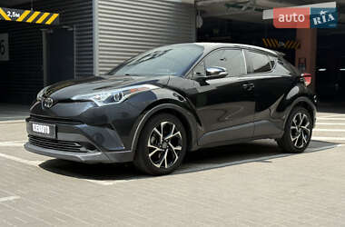 Toyota C-HR 2018 Toyota C-HR 2018