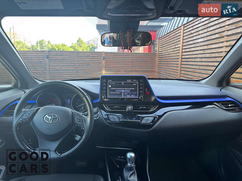 Внедорожник / Кроссовер Toyota C-HR 2019 в Одессе