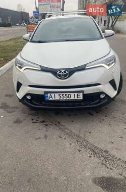 Позашляховик / Кросовер Toyota C-HR 2018 в Києві