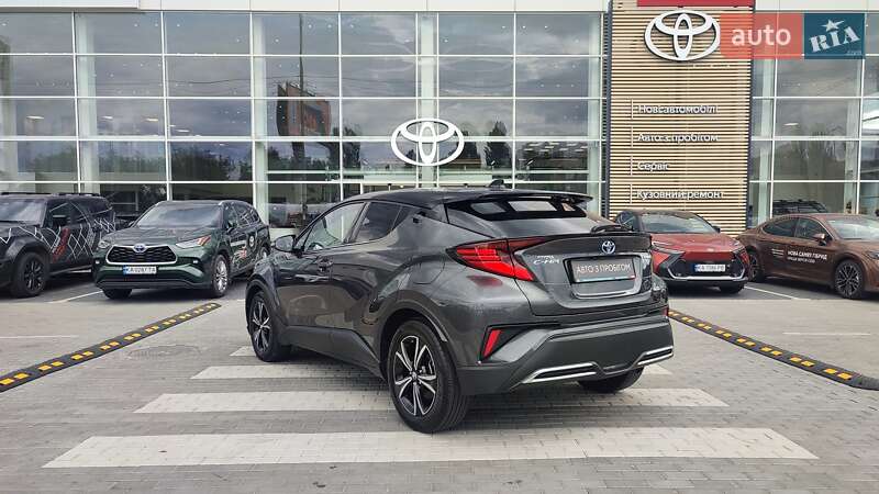 Позашляховик / Кросовер Toyota C-HR 2022 в Києві