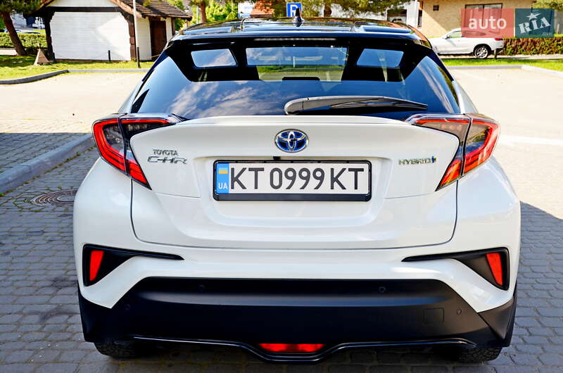Внедорожник / Кроссовер Toyota C-HR 2018 в Ивано-Франковске