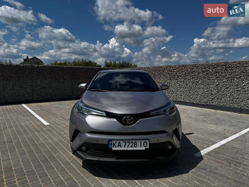 Toyota C-HR 2017