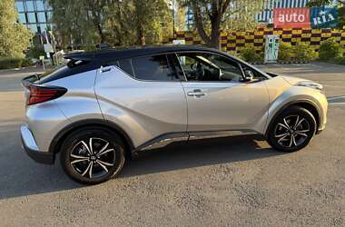Позашляховик / Кросовер Toyota C-HR 2023 в Києві