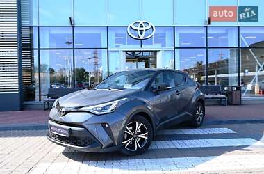 Внедорожник / Кроссовер Toyota C-HR 2019 в Киеве