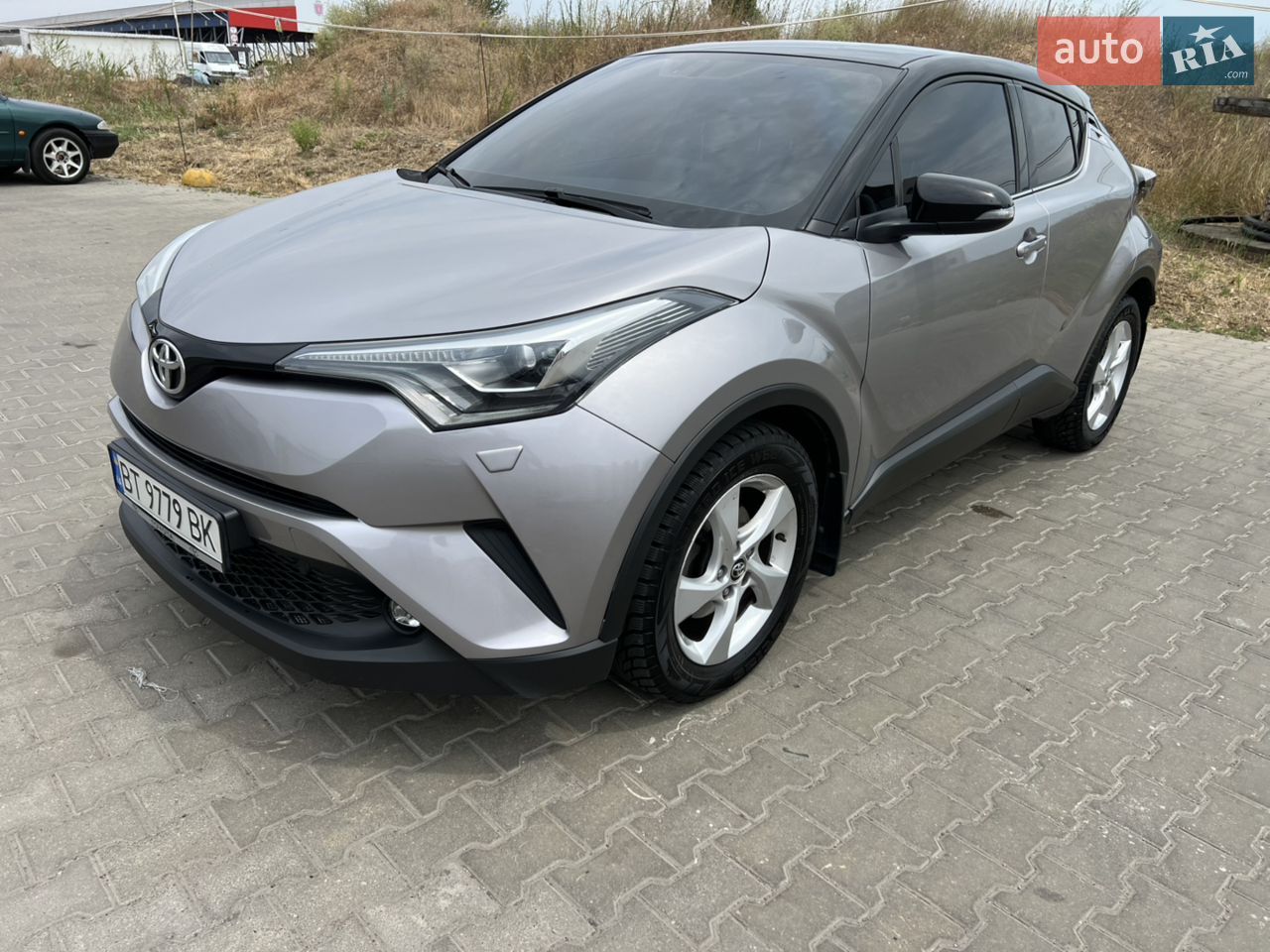 2017 Toyota C-HR - мініатюра 21