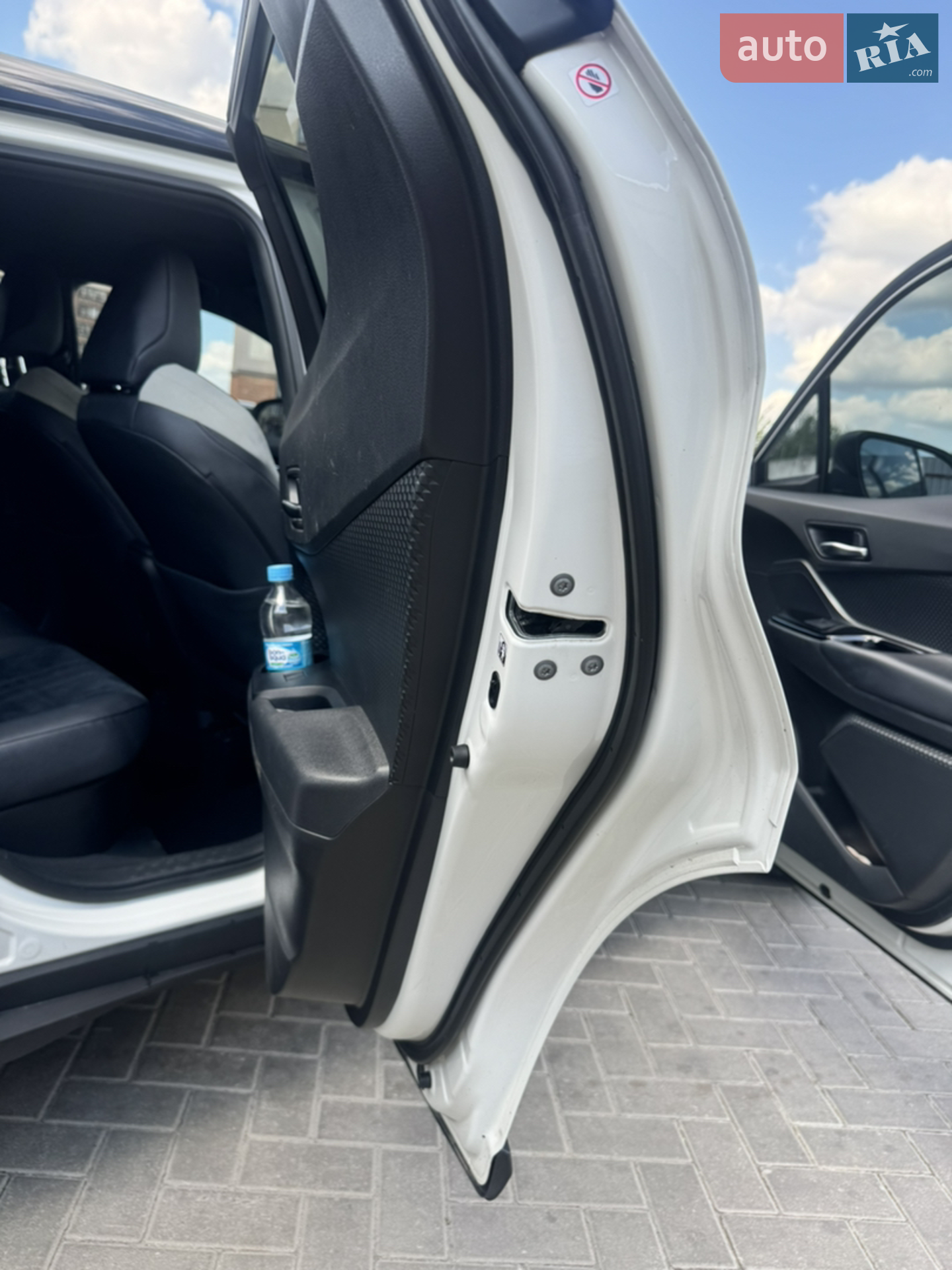 2021 Toyota C-HR - мініатюра 4