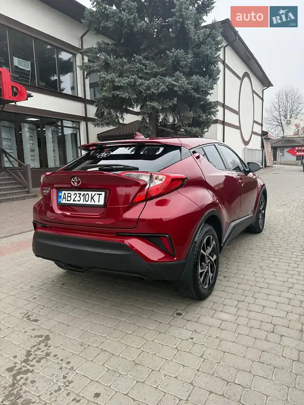 Toyota C-HR 2019 VIN NMTKHMBX0KR088873 фото оголошення 11 з 51