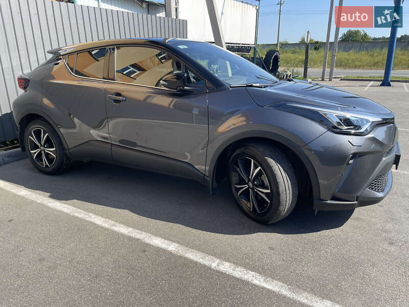 Внедорожник / Кроссовер Toyota C-HR 2022 в Киеве фото 3 Внедорожник / Кроссовер Toyota C-HR 2022 в Киеве