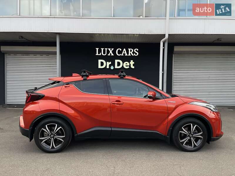 Позашляховик / Кросовер Toyota C-HR 2020 в Києві фото 35 Позашляховик / Кросовер Toyota C-HR 2020 в Києві