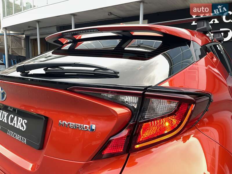 Позашляховик / Кросовер Toyota C-HR 2020 в Києві фото 41 Позашляховик / Кросовер Toyota C-HR 2020 в Києві