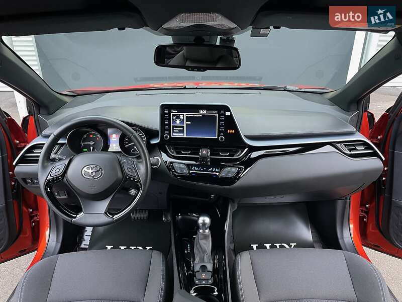 Позашляховик / Кросовер Toyota C-HR 2020 в Києві фото 48 Позашляховик / Кросовер Toyota C-HR 2020 в Києві