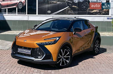 Внедорожник / Кроссовер Toyota C-HR 2024 в Черновцах Внедорожник / Кроссовер Toyota C-HR 2024 в Черновцах