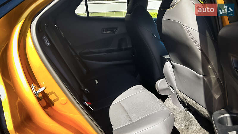 Внедорожник / Кроссовер Toyota C-HR 2024 в Черновцах фото 12 Внедорожник / Кроссовер Toyota C-HR 2024 в Черновцах