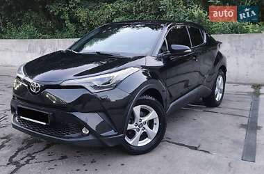 Toyota C-HR 2016 Toyota C-HR 2016