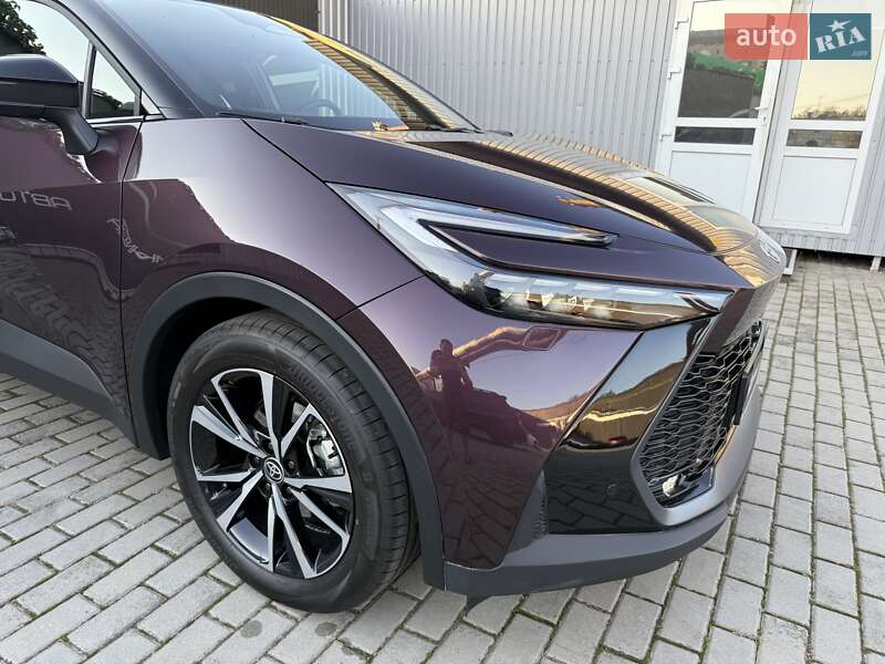 Внедорожник / Кроссовер Toyota C-HR 2024 в Виннице