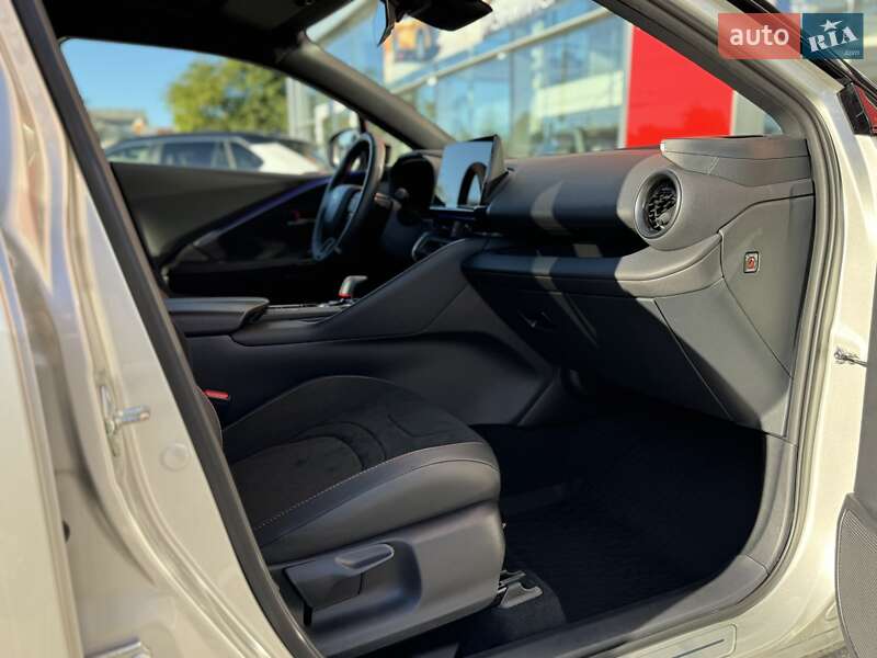 Внедорожник / Кроссовер Toyota C-HR 2024 в Тернополе