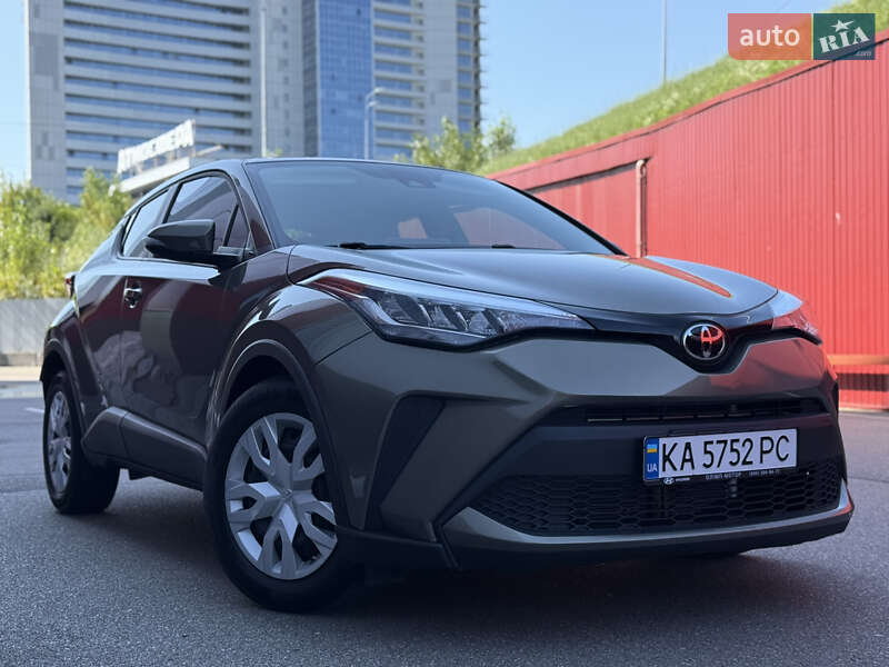 Toyota C-HR 2021