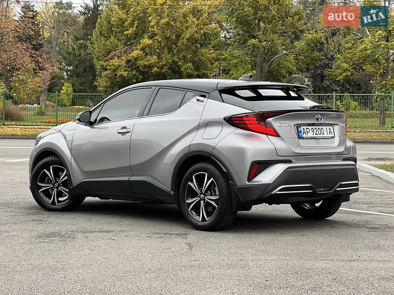 Позашляховик / Кросовер Toyota C-HR 2020 в Харкові фото 4 Позашляховик / Кросовер Toyota C-HR 2020 в Харкові
