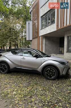 Позашляховик / Кросовер Toyota C-HR 2021 в Одесі