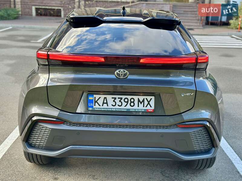 Внедорожник / Кроссовер Toyota C-HR 2024 в Киеве