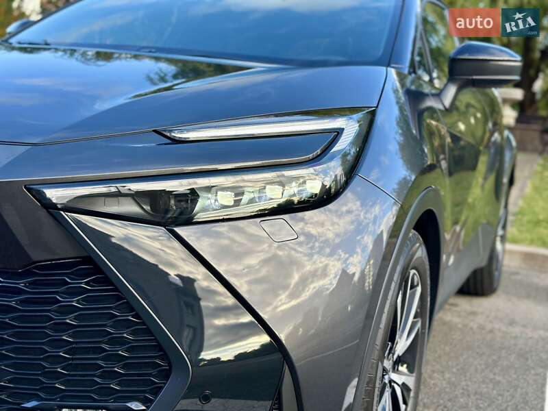 Внедорожник / Кроссовер Toyota C-HR 2024 в Киеве